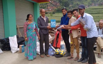 सुर्नयामा बालसञ्जालले शैक्षिक तथा खेलकुद सामग्री वितरण कार्य शुरु गर्यो 